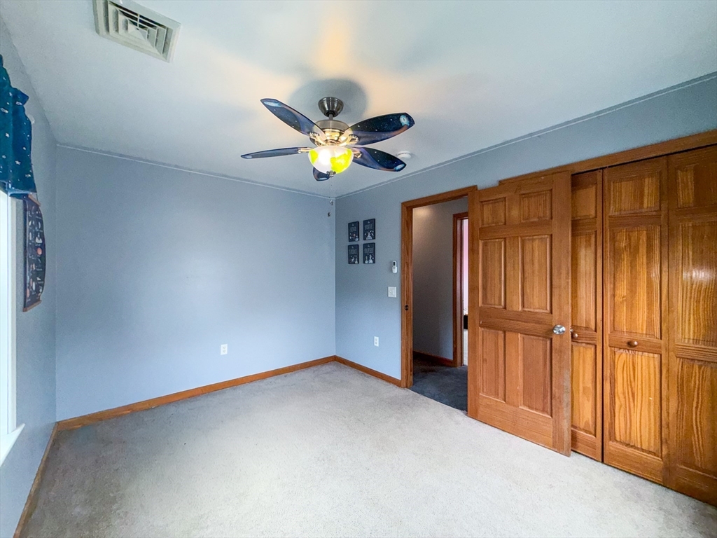 261 Greenwich Road Ware, MA 01082 - Photo 10 of 19