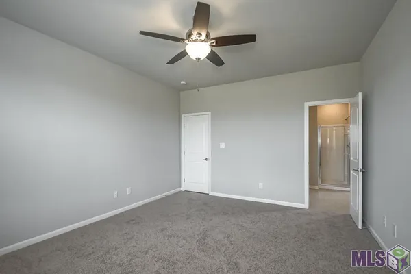 $265,000 | 14079 Oakwilde Drive, Denham Springs, LA 70706