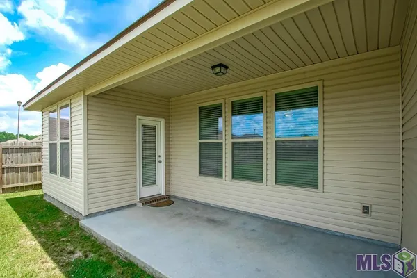 $265,000 | 14079 Oakwilde Drive, Denham Springs, LA 70706