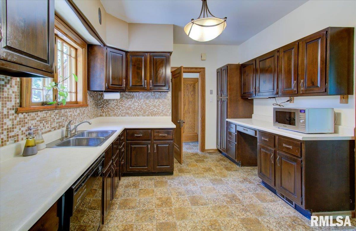 1137 Rantoul Street Springfield, IL 62704 - Photo 22 of 50