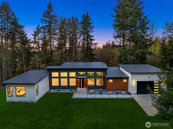 $1,199,000 | 24608 158th Avenue East, Graham, WA 98338