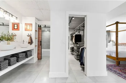 a view of a walk in closet