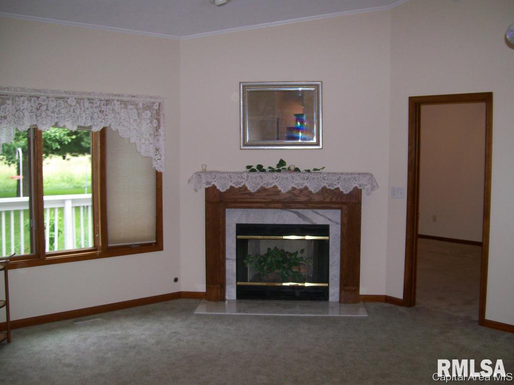 4400 Tulane Court Springfield, IL 62712 - Photo 4 of 12 Gallery Image 4