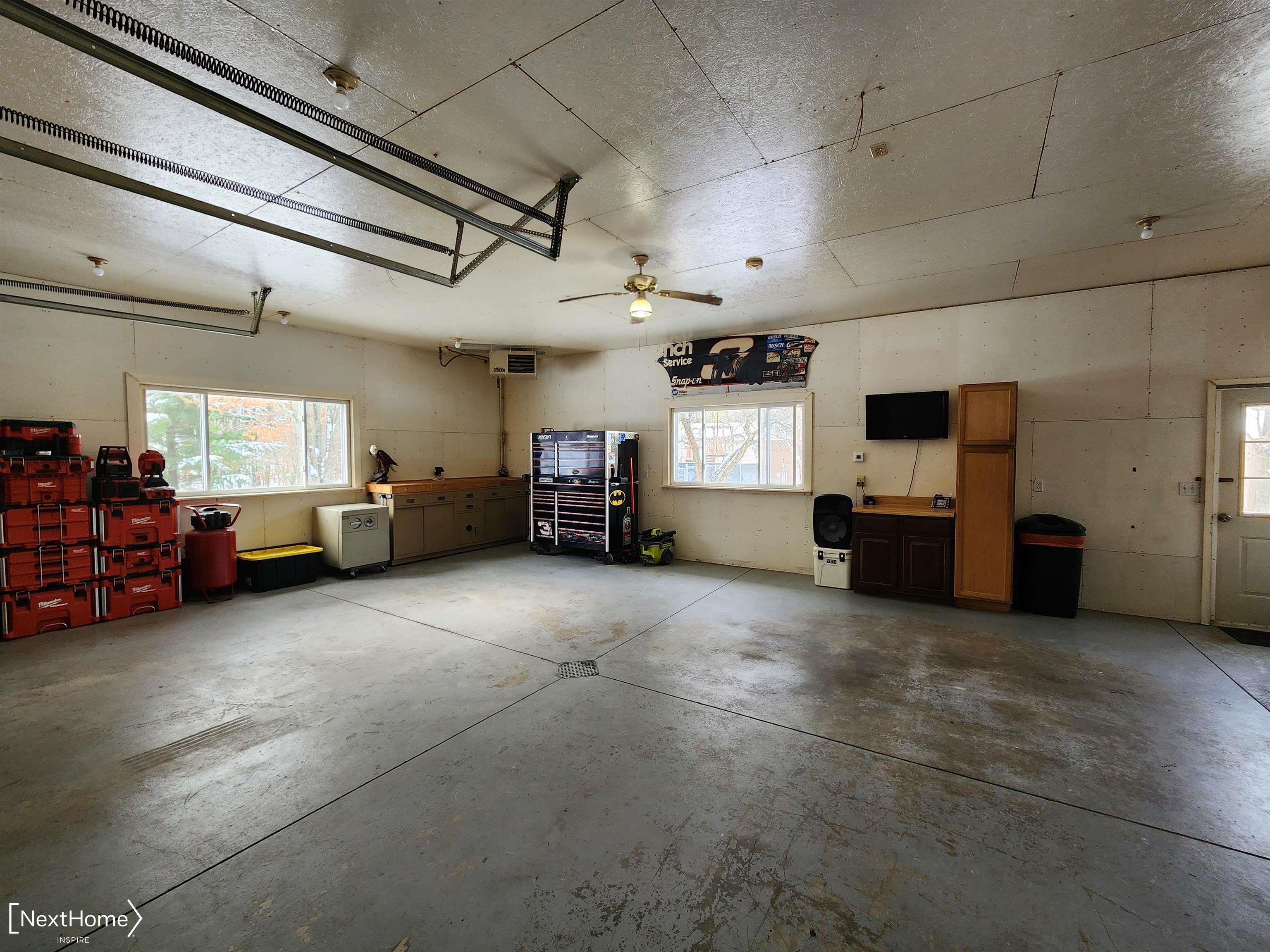 10414 Eve Road St. Helen, MI 48656 - Photo 33 of 52 50131504-54eb2b92-7760-4d09-bc70-1ada948bc772.JPG