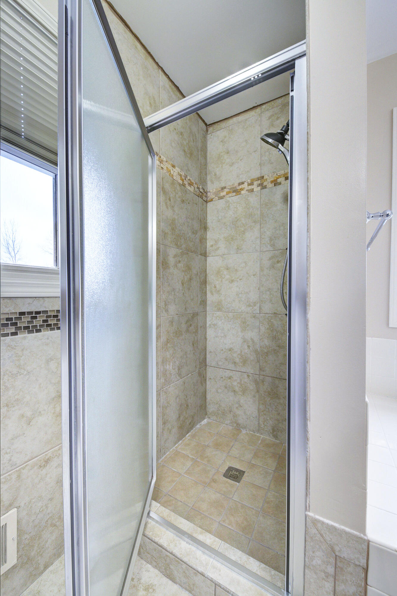 45246 Gerald Court Canton, MI 48188 - Photo 45 of 66 IMG_2172_3_4