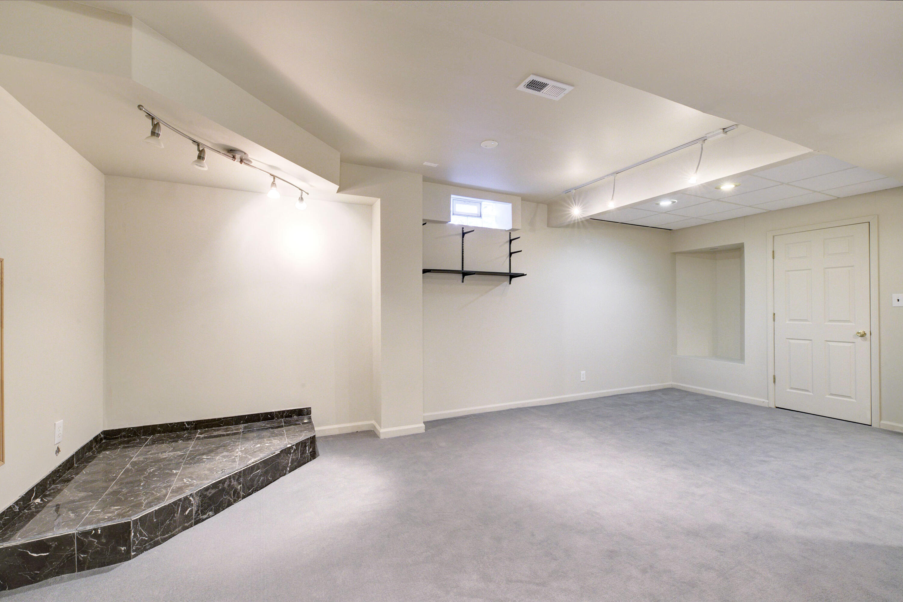 45246 Gerald Court Canton, MI 48188 - Photo 66 of 66 IMG_2286_7_8