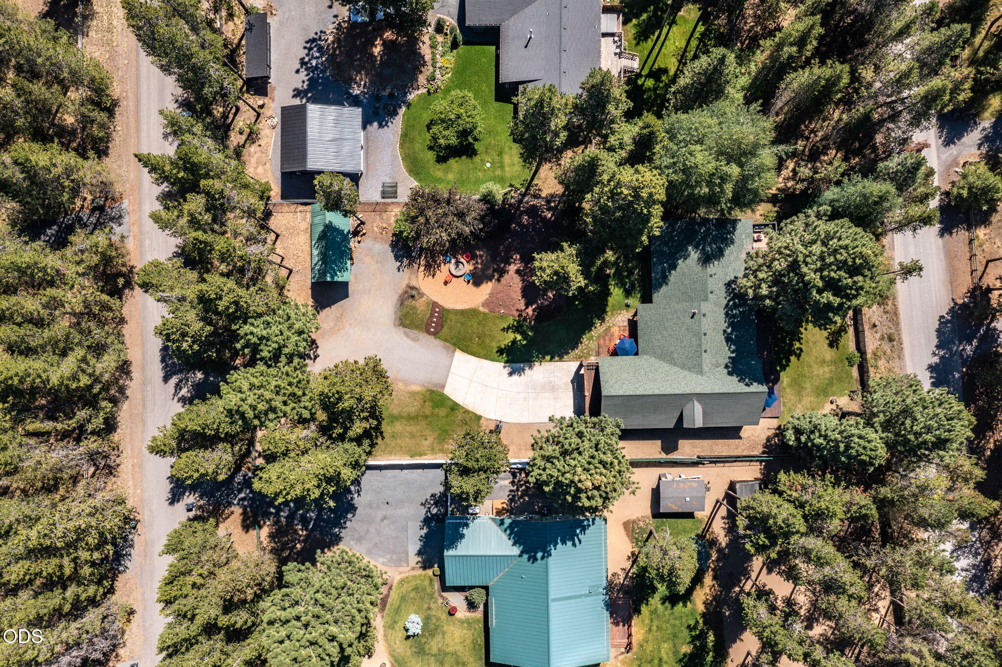 17065 Oxnard Road Bend, OR 97707 - Photo 26 of 49