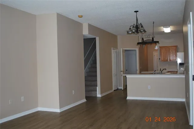 $2,895 | 909 Grand Canyon Drive, Valrico, FL 33594