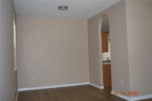 $2,895 | 909 Grand Canyon Drive, Valrico, FL 33594