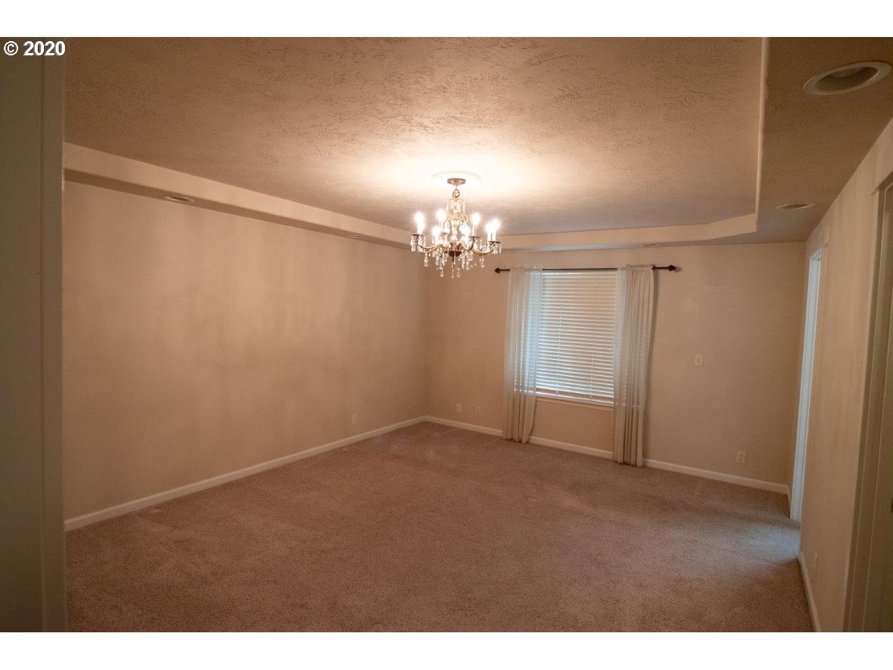 624 63rd Street Springfield, OR 97478 - Photo 10 of 22