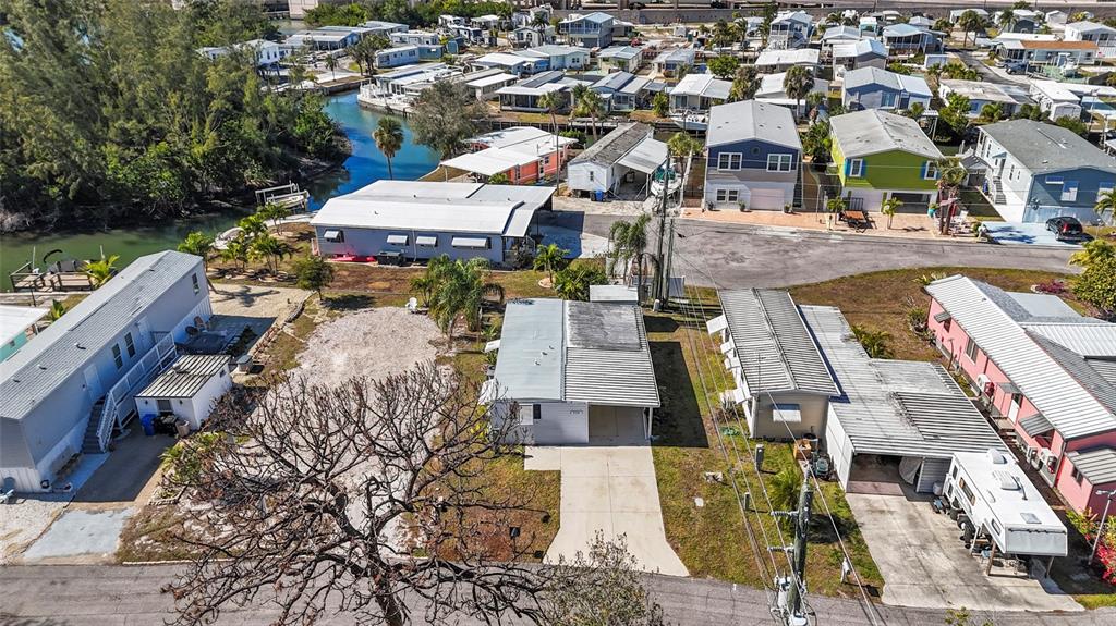 426 Hatchett Creek Road Venice, FL 34285 - Photo 19 of 21