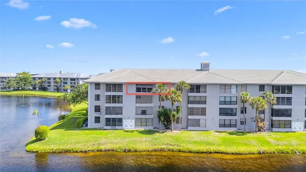 $2,450 | 1524 Whitehall Drive, Unit 405, Davie, FL 33324