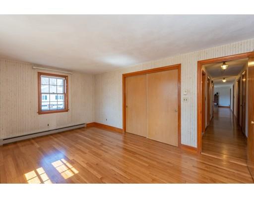 32 Lawndale Road Stoneham, MA 02180 - Photo 18 of 30 Gallery Image 18
