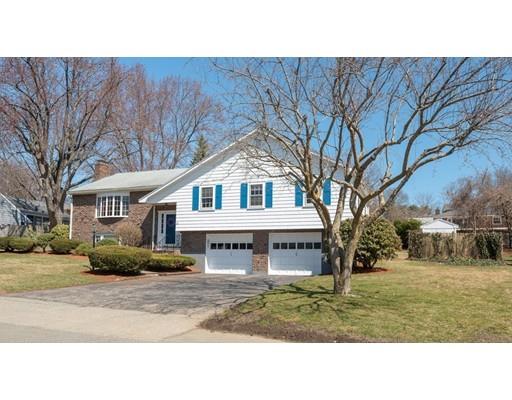 32 Lawndale Road Stoneham, MA 02180 - Photo 2 of 30 Gallery Image 2
