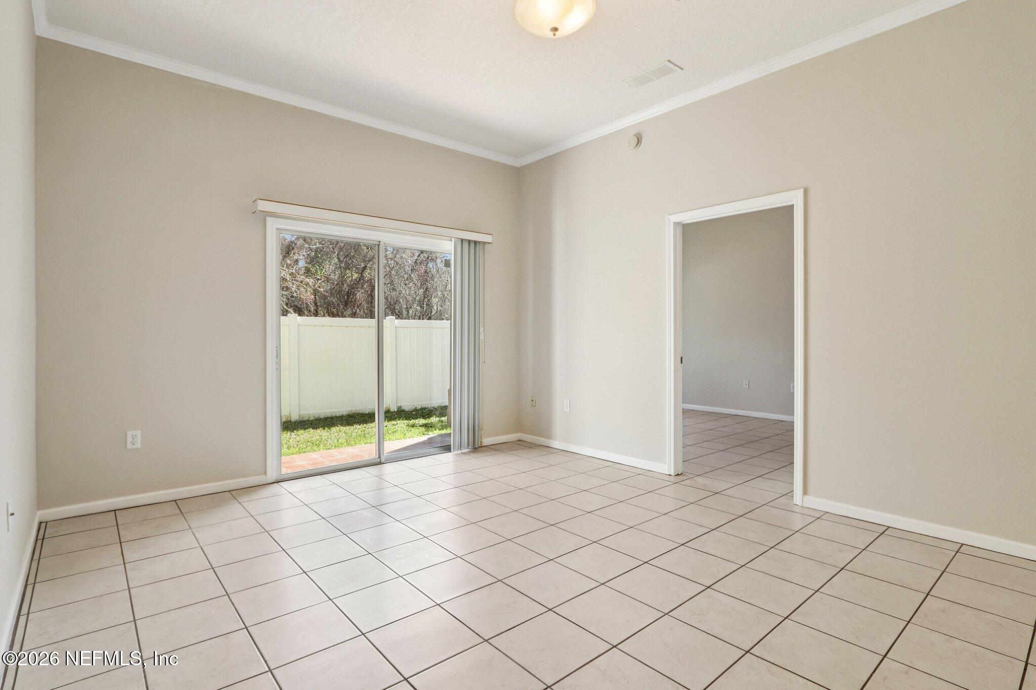 7920 Merrill Road, Unit 408 Jacksonville, FL 32277 - Photo 6 of 30 Living Room