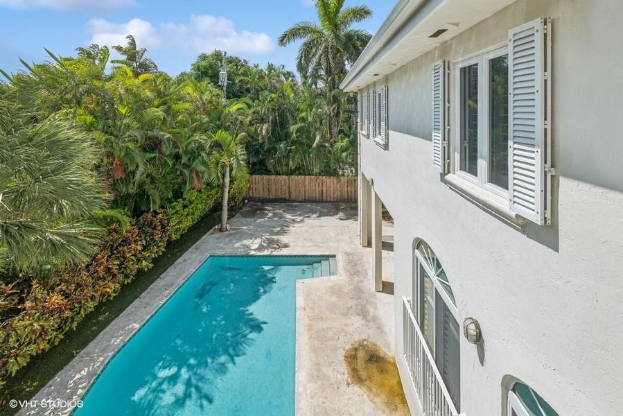 375 Ridgewood Road Key Biscayne, FL 33149 - Photo 71 of 77 Photo 71