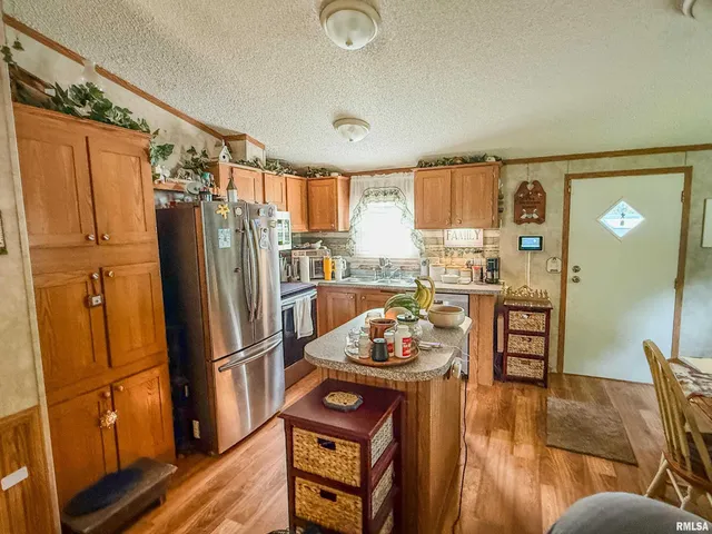 $85,000 | 325 East Webster Street, Herrin, IL 62948