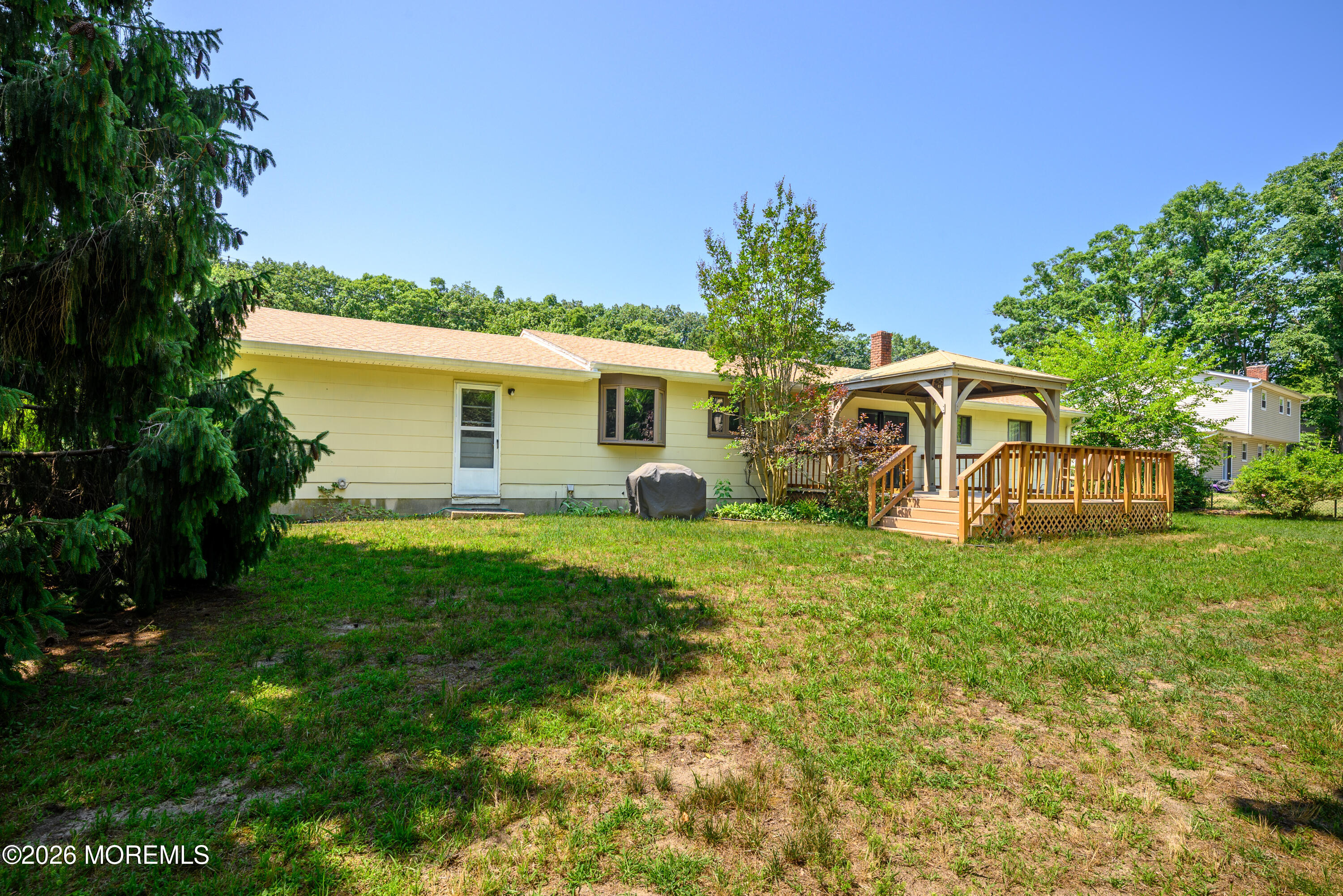 49 Newbury Road Howell, NJ 07731 - Photo 39 of 43 49 Newbury Rd-31