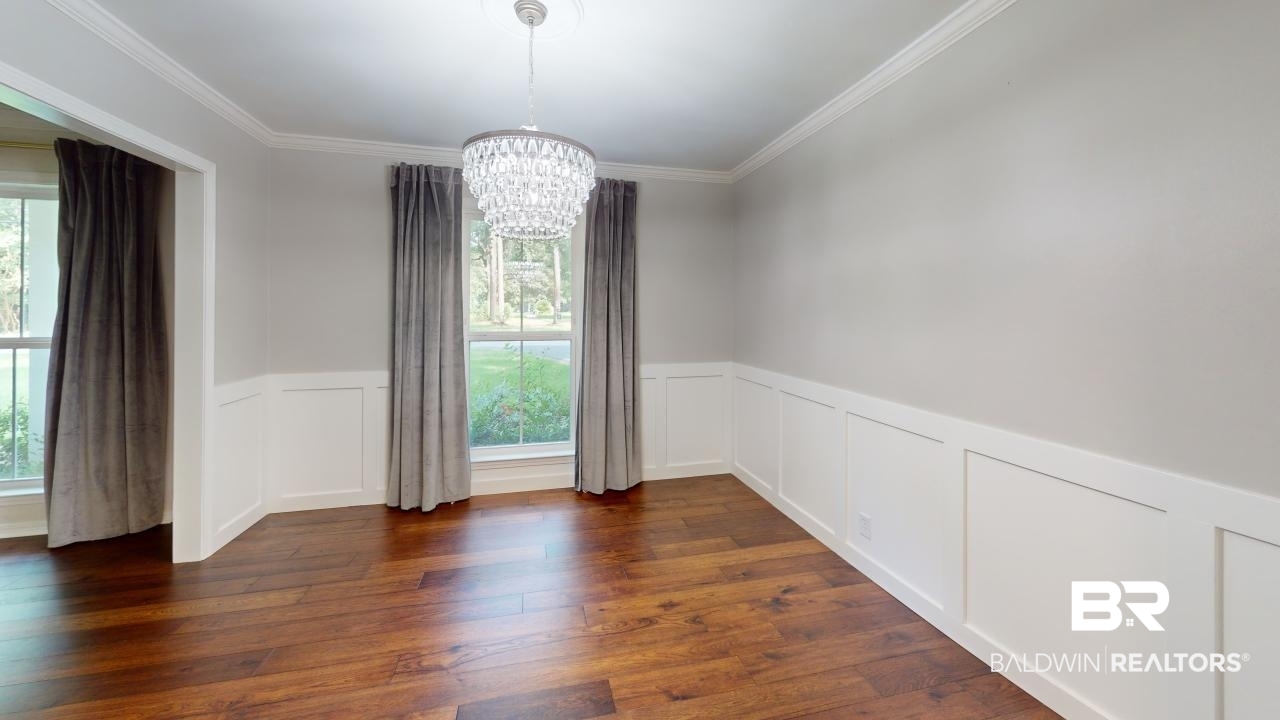 4301 Bit And Spur Road Mobile, AL 36608 - Photo 5 of 26