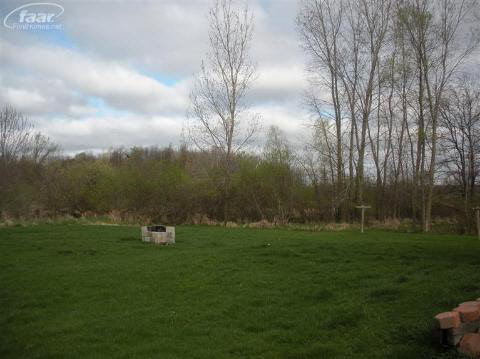 13868 South Cork Road Perry, MI 48872 - Photo 11 of 14 20153151-10.JPG