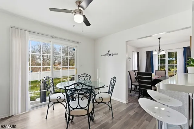 $365,000 | 14 Willow Circle, Hamburg, NJ 07419