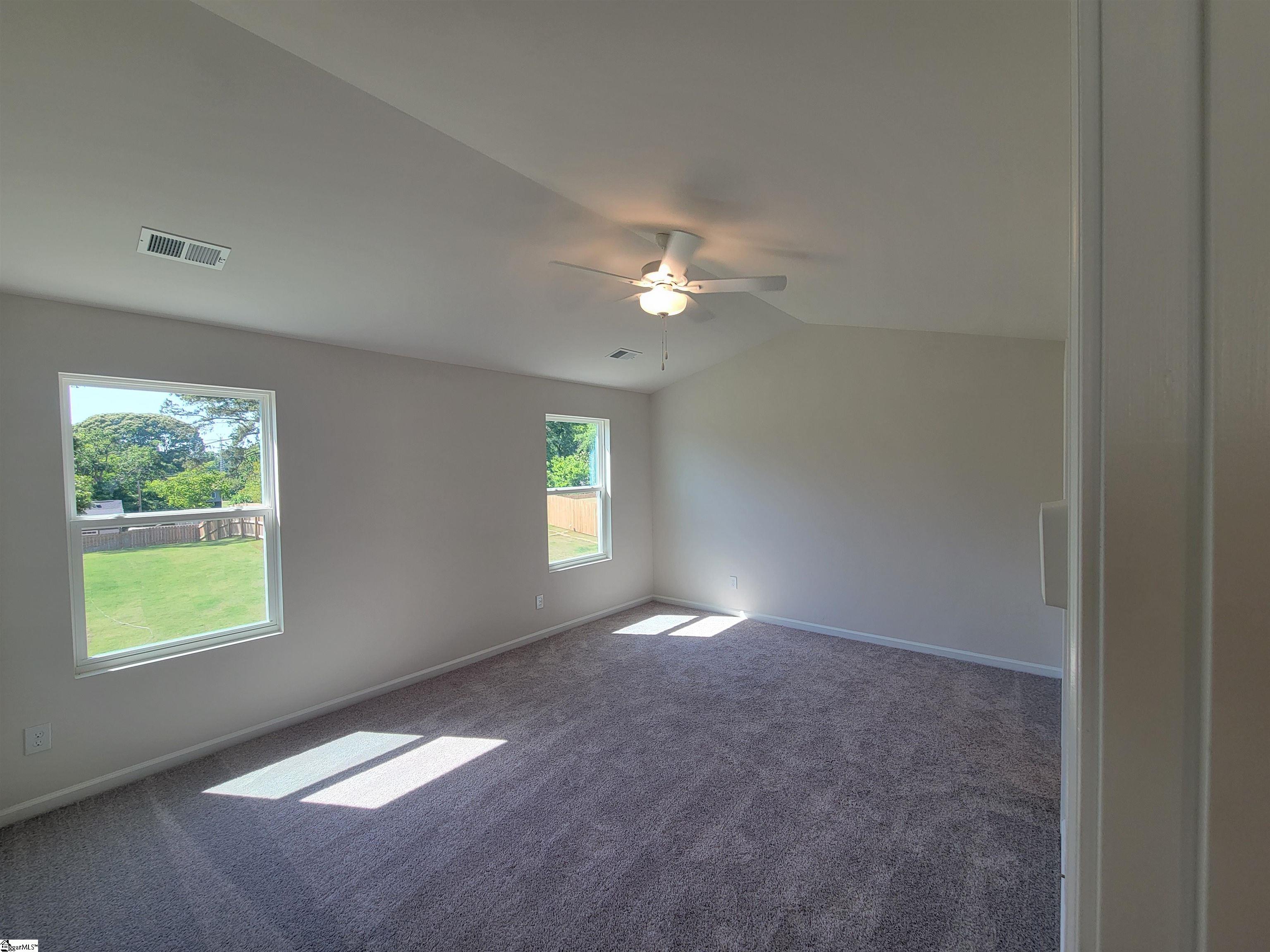 2329 Mill Loop Spartanburg, SC 29301 - Photo 4 of 11