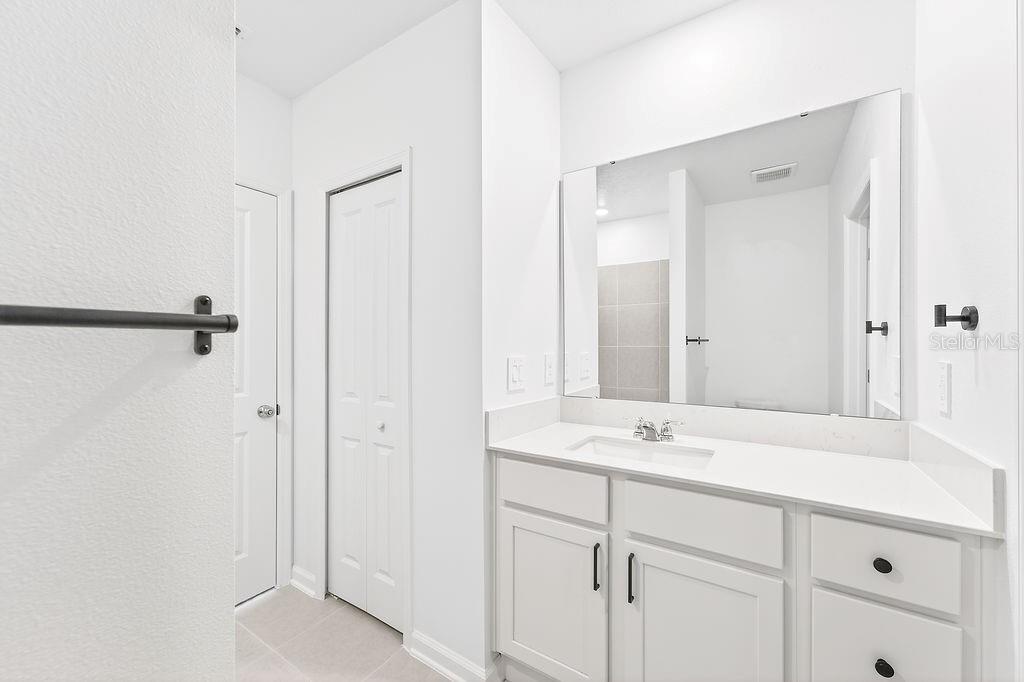 2182 Lasso Loop Eagle Lake, FL 33839 - Photo 12 of 47