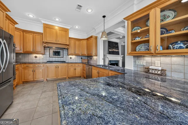 $1,100,000 | 140 Silver Birch Lane Northeast, Milledgeville, GA 31061