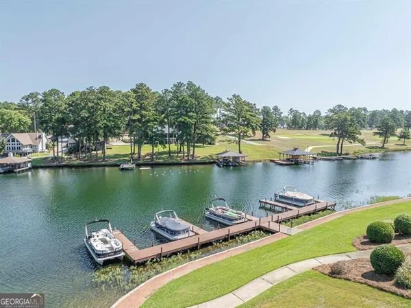 $1,100,000 | 140 Silver Birch Lane Northeast, Milledgeville, GA 31061
