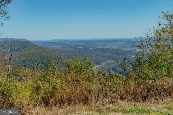 $400,000 | 1800 Longview Drive, Lewistown, PA 17044