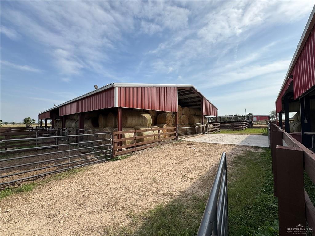 0 Fm 88 Edcouch, TX 78538 - Photo 11 of 14 a view of a terrace with a yard