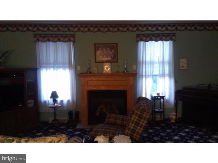 5140 Ivystream Road Hatboro, PA 19040 - Photo 5 of 25 Gallery Image 5