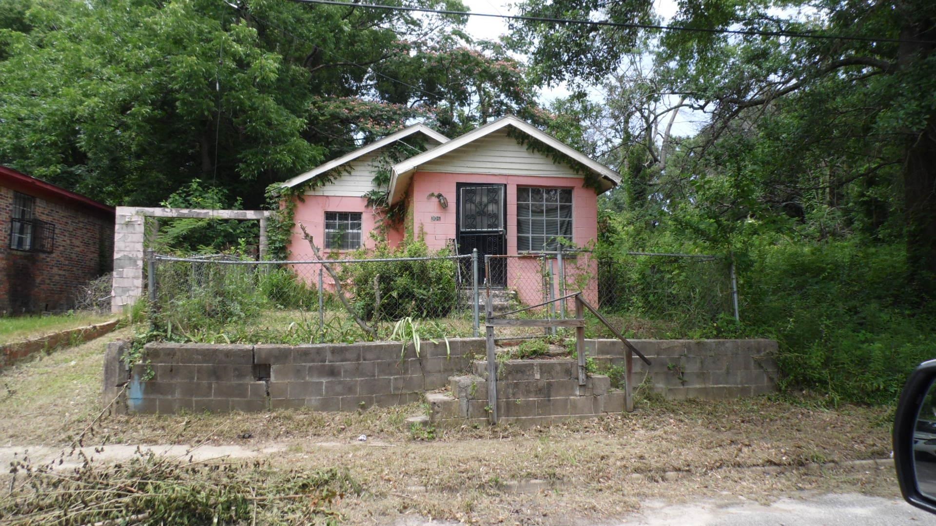 306 South College Street Mobile, AL 36610 - Photo 1 of 3