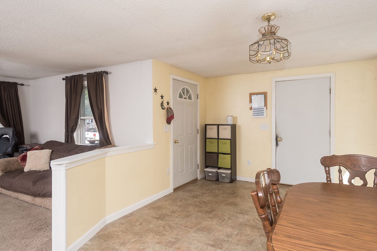 5 Hope Drive Rochester, NH 03868 - Photo 13 of 32