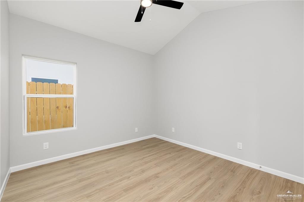 2700 Mockingbird Road, Unit 4 Weslaco, TX 78596 - Photo 9 of 27 Gallery Image 9