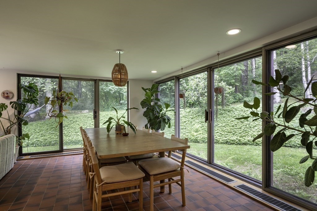 640 Kennedy Road Northampton, MA 01053 - Photo 13 of 42 a dining room with furniture window and outside view