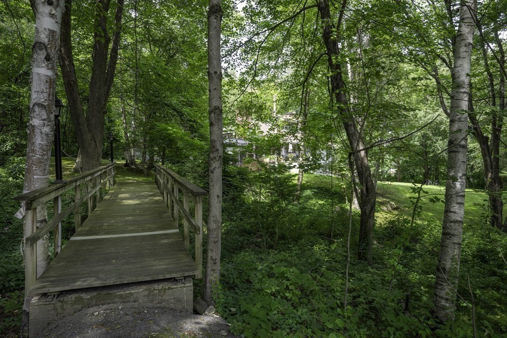 640 Kennedy Road Northampton, MA 01053 - Photo 8 of 42 a view of outdoor space and deck