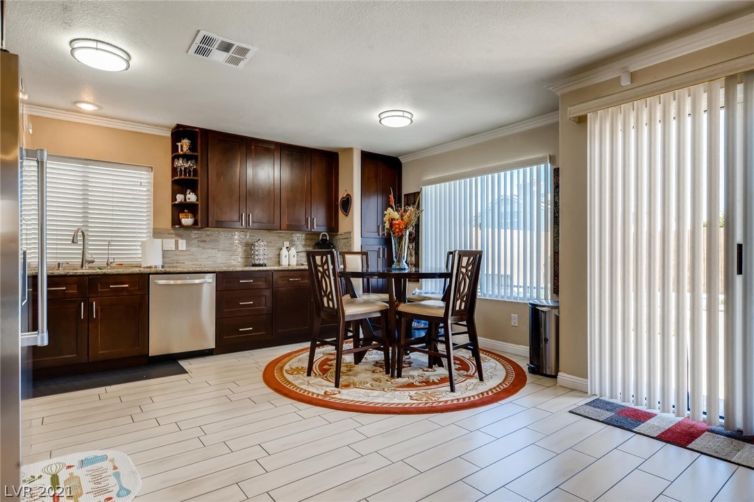 1416 Heartstring Court Henderson, NV 89002 - Photo 4 of 26