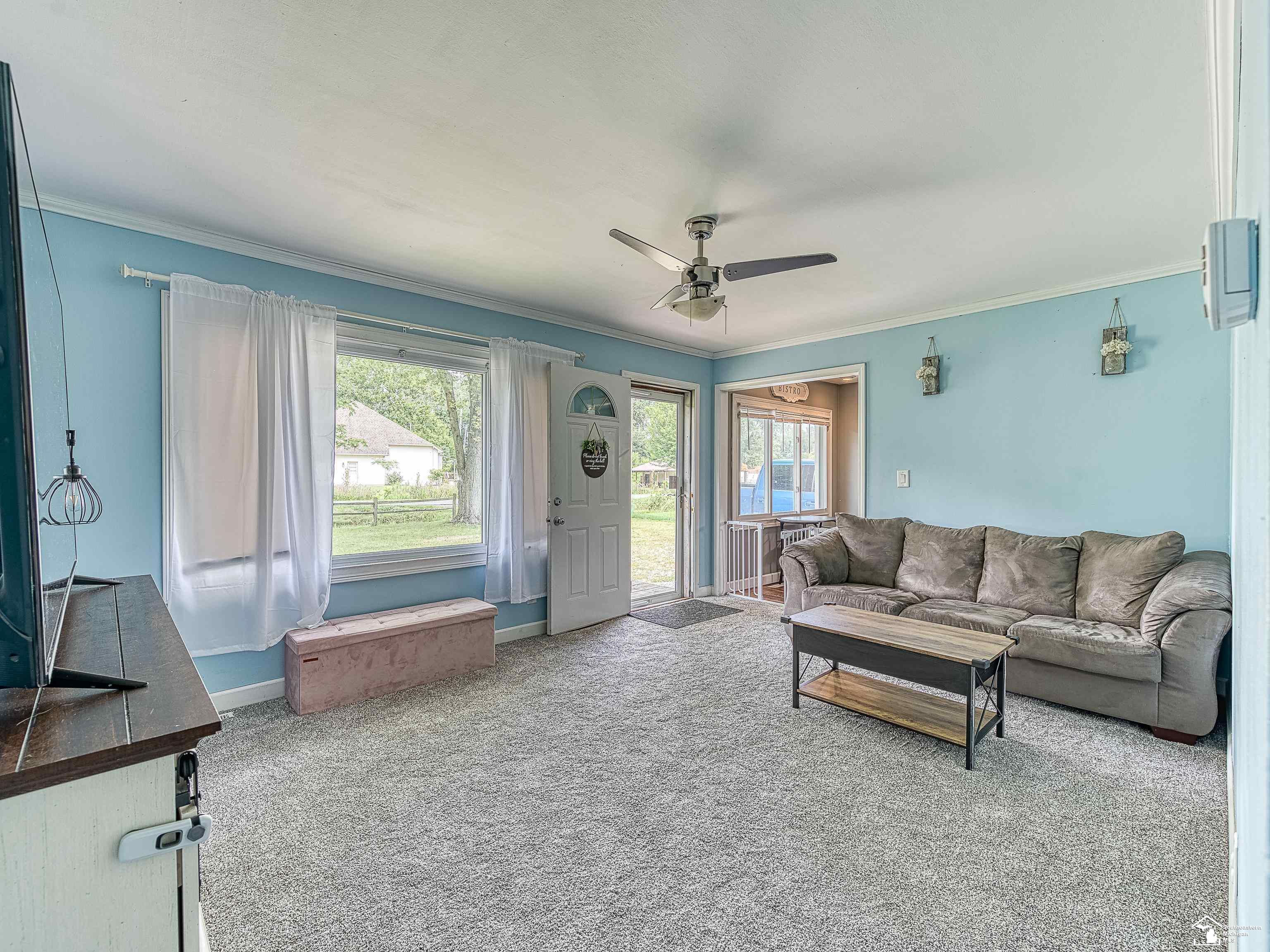 2712 Gruber Road Monroe, MI 48162 - Photo 3 of 26
