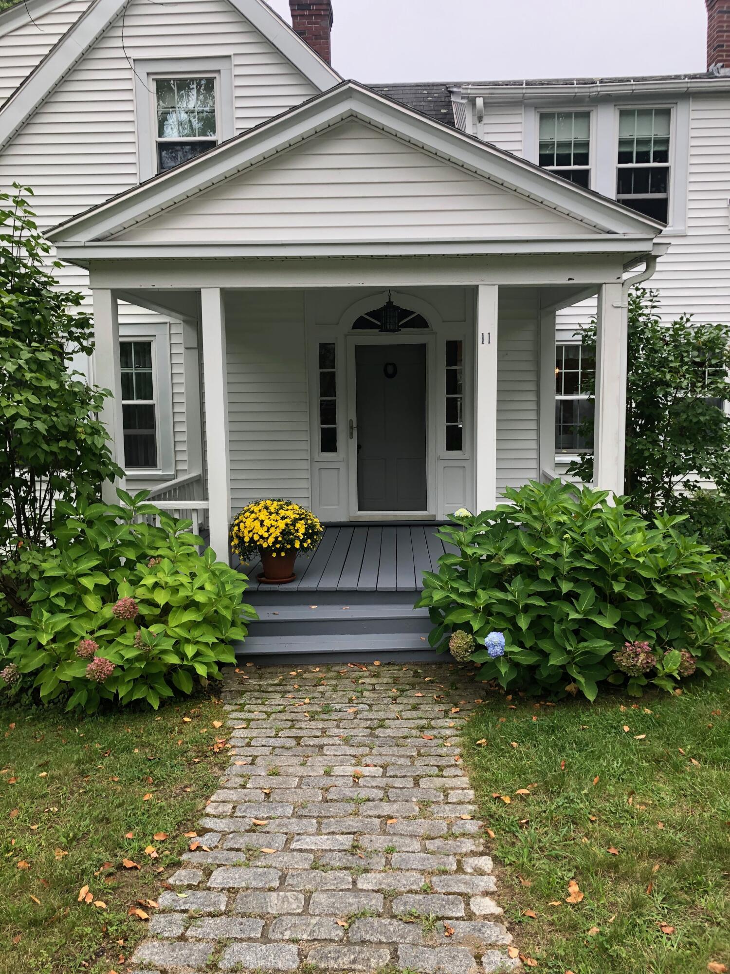 11 Pine Hill Road South Cape Neddick, ME 03902 - Photo 3 of 33 Porch