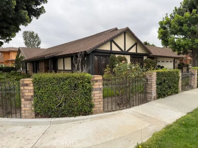 $1,599,000 | 8560 Cherokee Drive, Downey, CA 90241