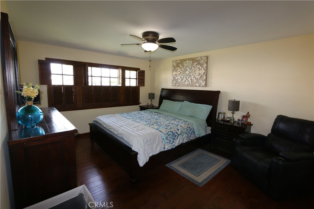 8560 Cherokee Drive Downey, CA 90241 - Photo 15 of 40