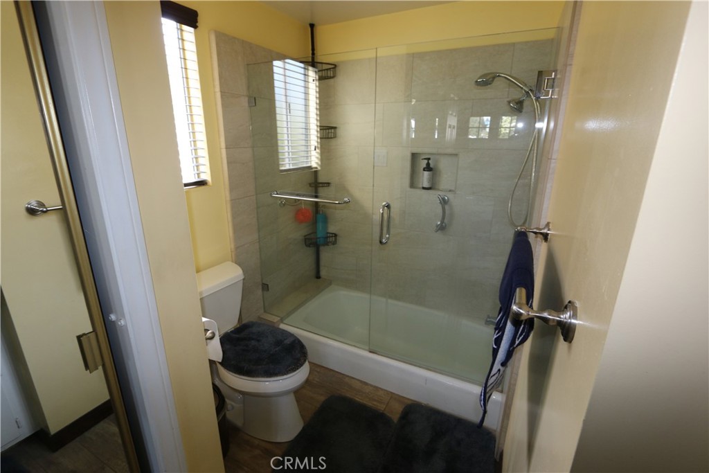 8560 Cherokee Drive Downey, CA 90241 - Photo 32 of 40