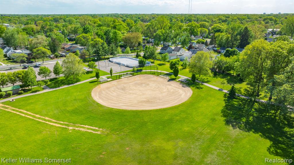 842 East 10 Mile Road Ferndale, MI 48220 - Photo 25 of 31