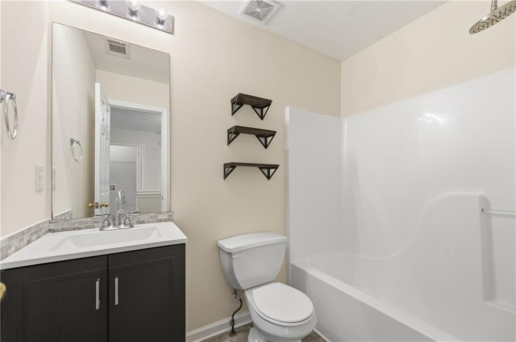 30 Crestfield Circle Covington, GA 30016 - Photo 22 of 31