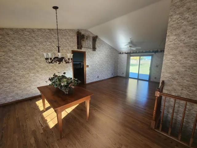 $419,000 | 530 Valencia Drive, Delavan, WI 53115