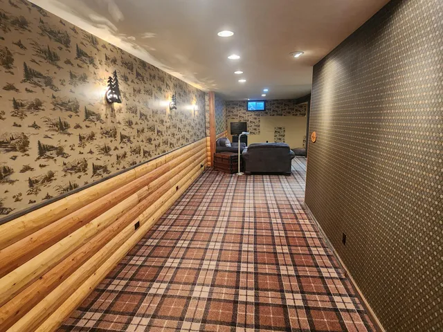 $419,000 | 530 Valencia Drive, Delavan, WI 53115