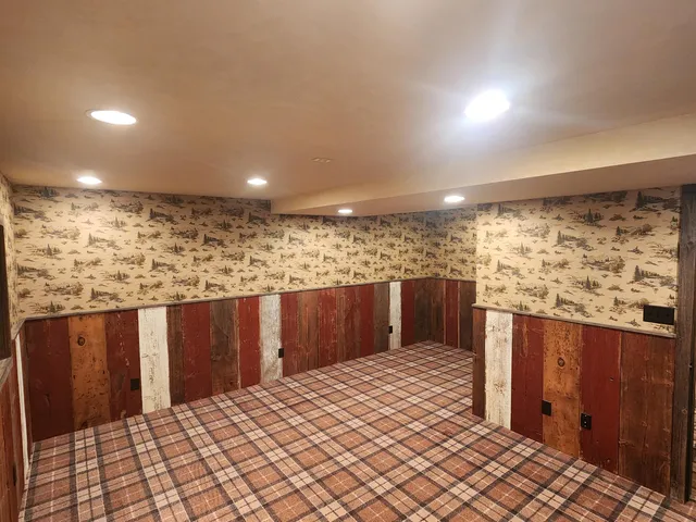 $419,000 | 530 Valencia Drive, Delavan, WI 53115