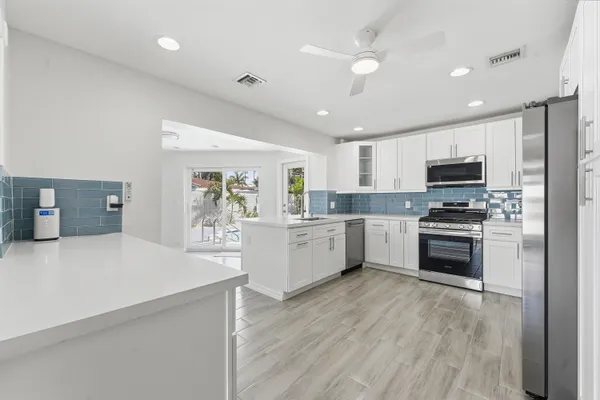 $6,000 | 1641 Northeast 56th Court, Fort Lauderdale, FL 33334