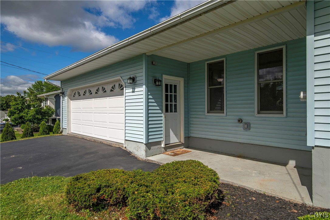 5511 Keyes Road Deerfield, NY 13502 - Photo 2 of 47